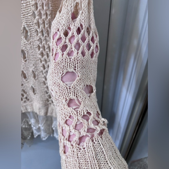 Entro Boho Cream Crochet Knitted Sweater with Layered Lace Trim - Picture 7 of 10